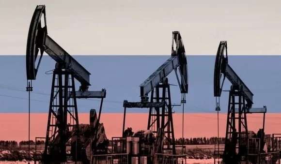 США продовжили дозволи на операції з російською нафтою до травня 2026 року
