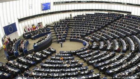 Європарламент закликає заморозити фінансування палестинців: "Система освіти вражена ненавистю"
