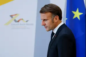 Загибель французького миротворця в Лівані: Макрон звинувачує "Хезболлу"