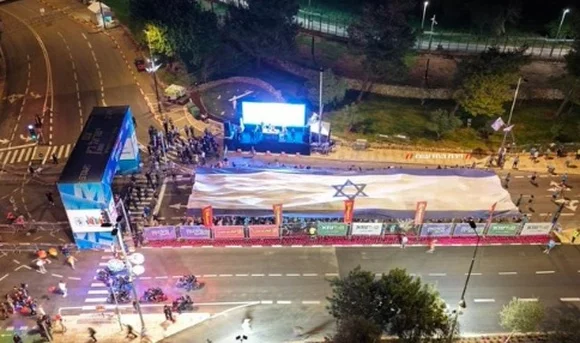 Єрусалимський напівмарафон: тисячі учасників та символічний старт від колишнього заручника