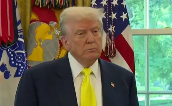 Трамп закликав Хезболлу утриматися від провокацій після перемир'я між Ізраїлем та Ліваном