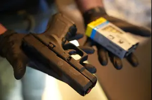 Поліція Ізраїлю викрила схему переробки зброї: затримано підозрюваного в Мейсері
