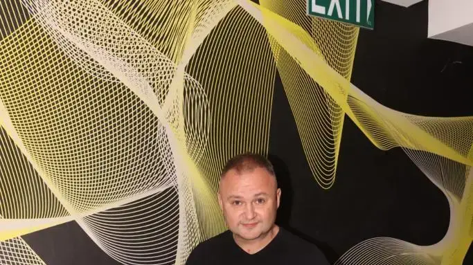 Напад на блогера: Семіон Графман атакований біля суду в Тель-Авіві