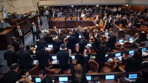 Коаліція готує закон про розпуск Кнесету на тлі внутрішніх розбіжностей