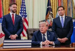 Трамп обговорює наступників: Венс чи Рубіо — хто очолить республіканців?
