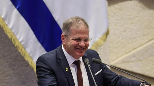 Міністр освіти Йоав Кіш призупинив публікацію результатів національних іспитів