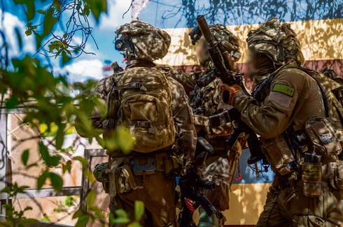 Армія Ізраїлю визнала факти мародерства: бійці привласнювали зброю та коштовності